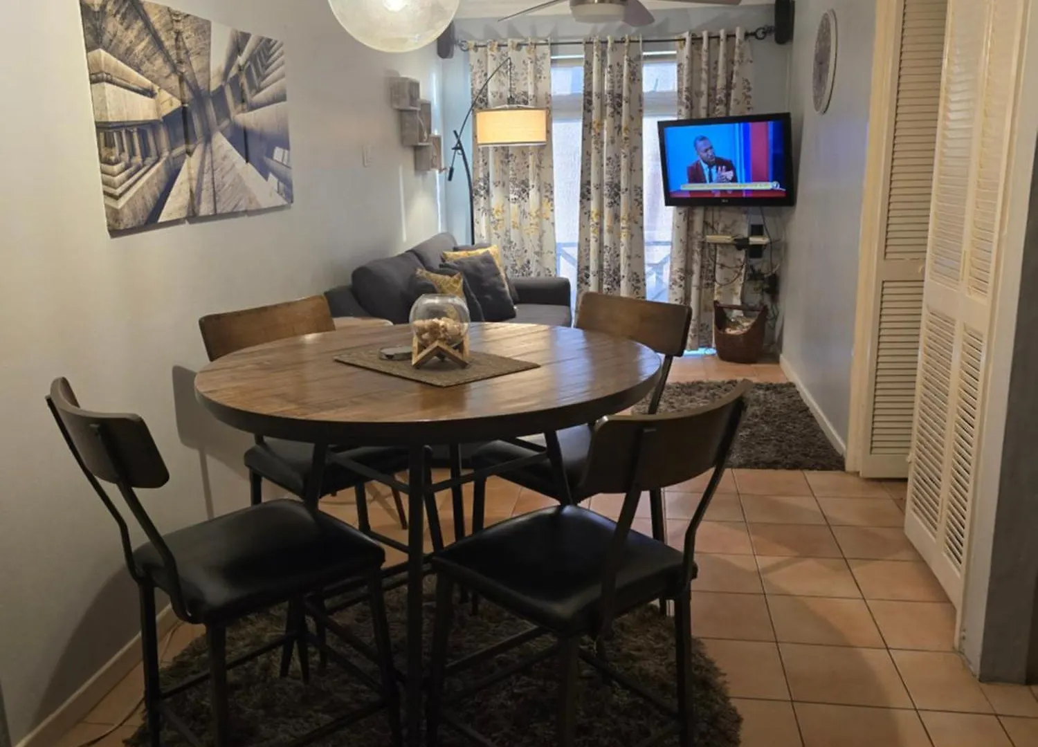 Central Comfy Suite كينغستون 0*,  جامايكا